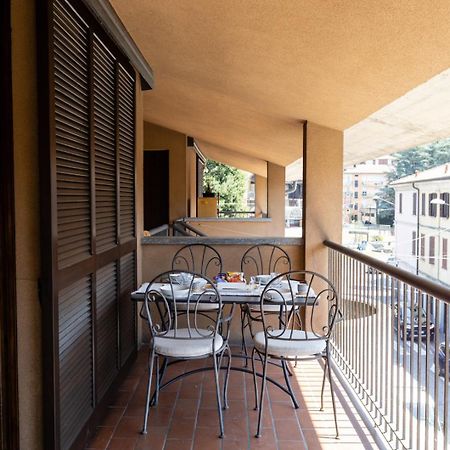 Casa Glam Gavirate - Ixihome Bagian luar foto
