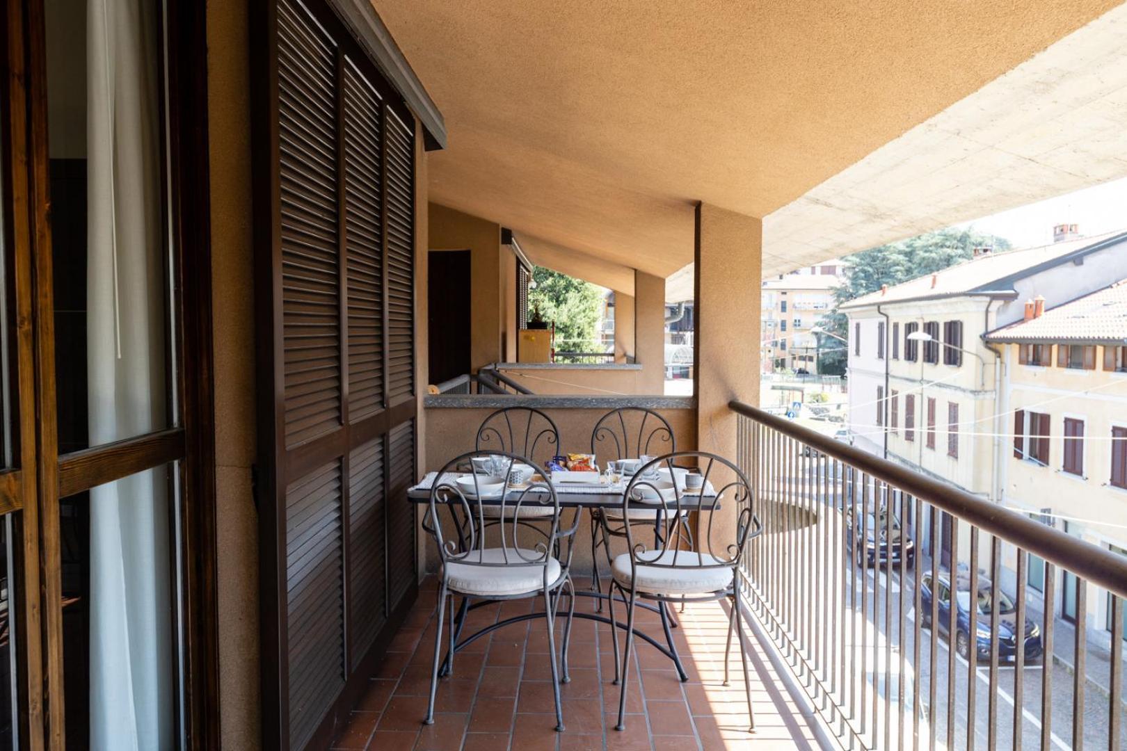 Casa Glam Gavirate - Ixihome Bagian luar foto